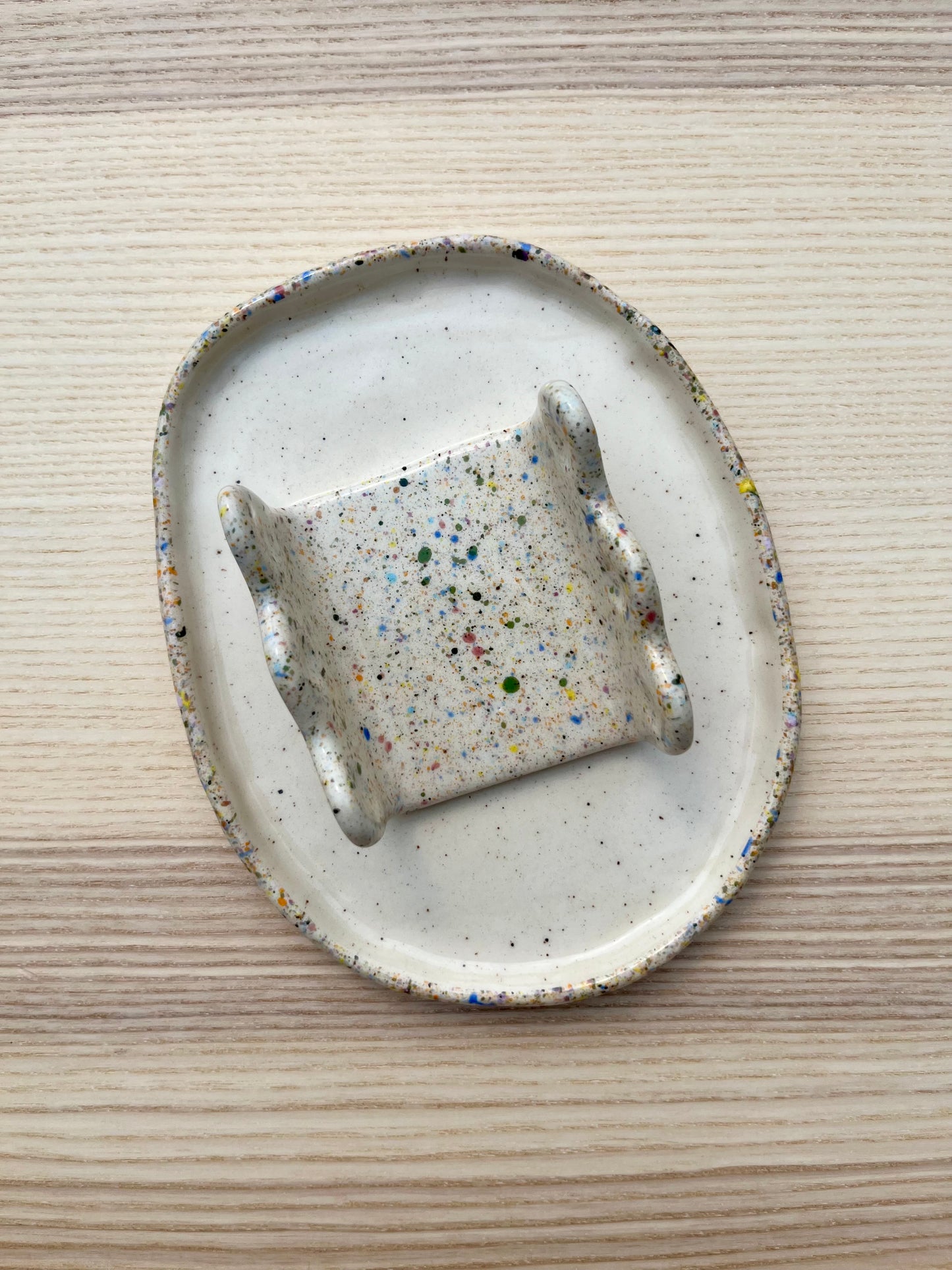 Colourful Speckled Hotdog/Corm Holder