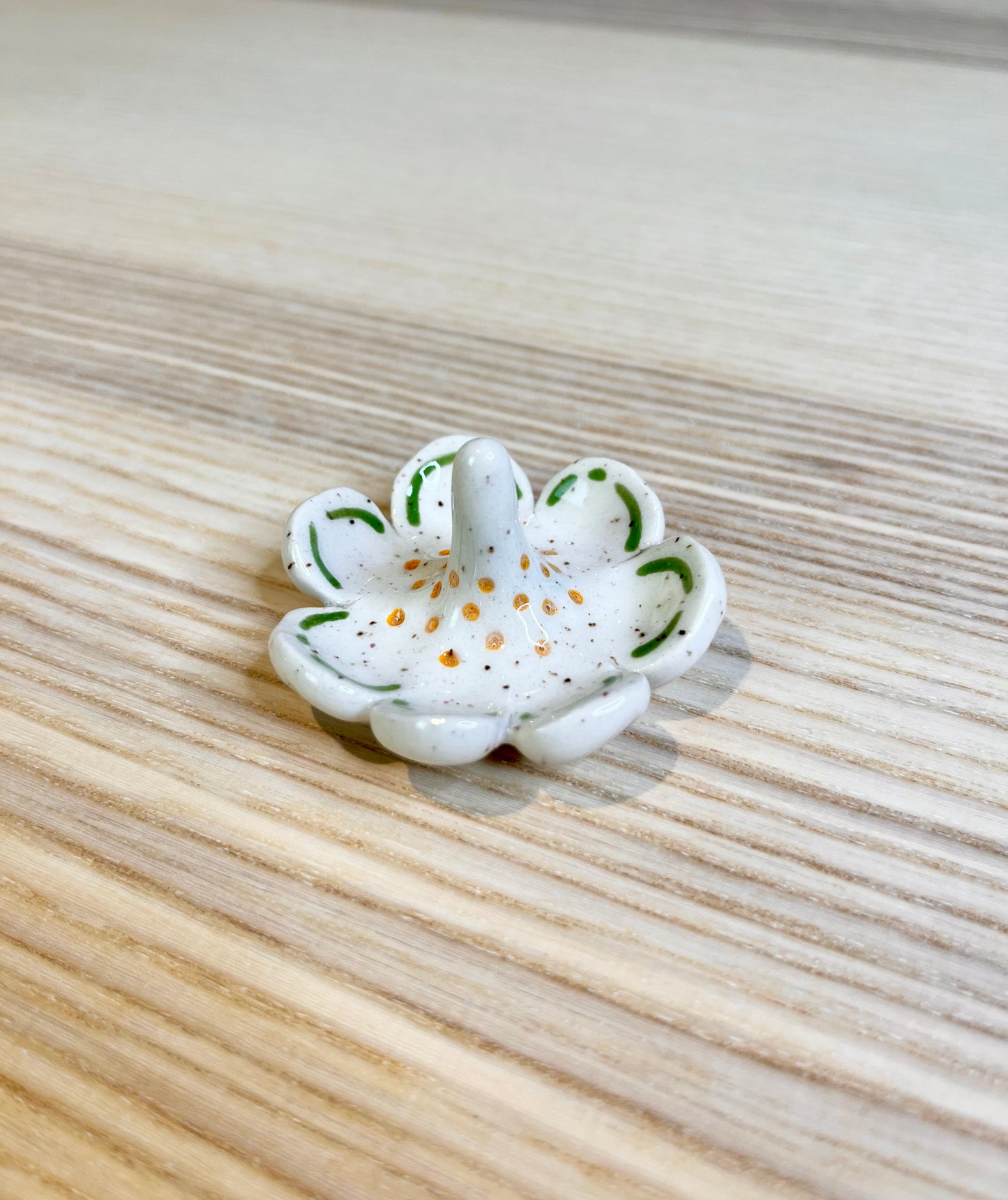 Grass Green & Orange