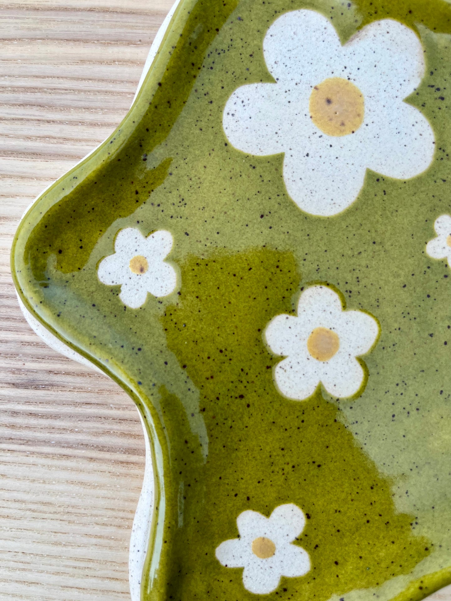 Daisy Dish