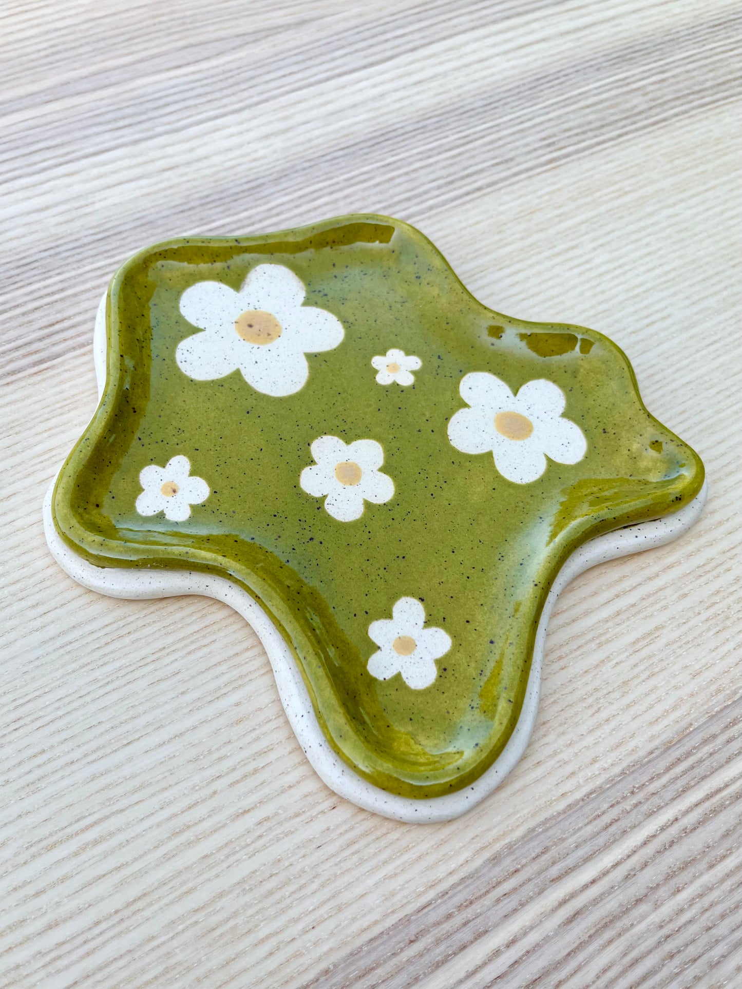 Daisy Dish