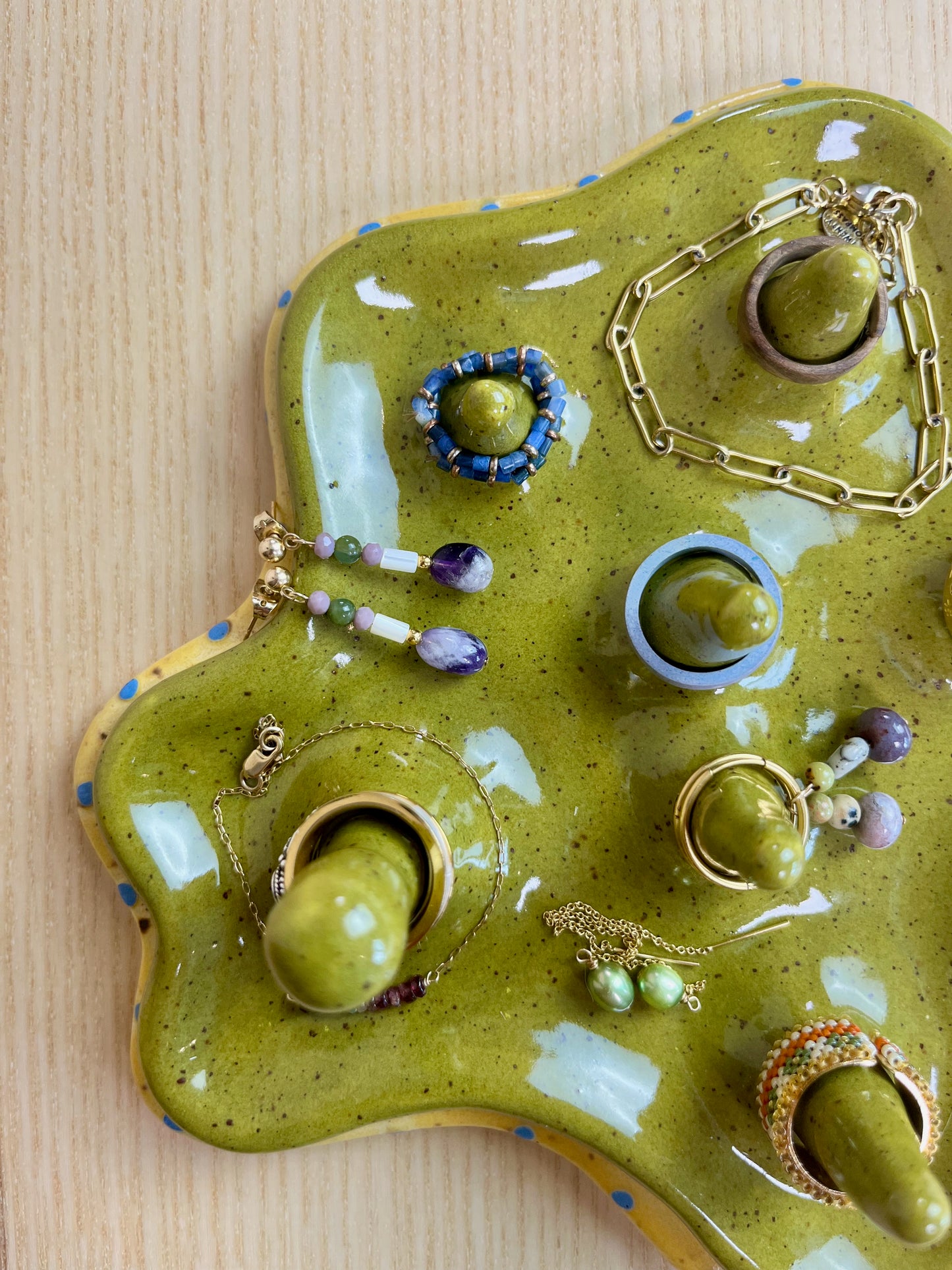 Deep Olive Ring Holder