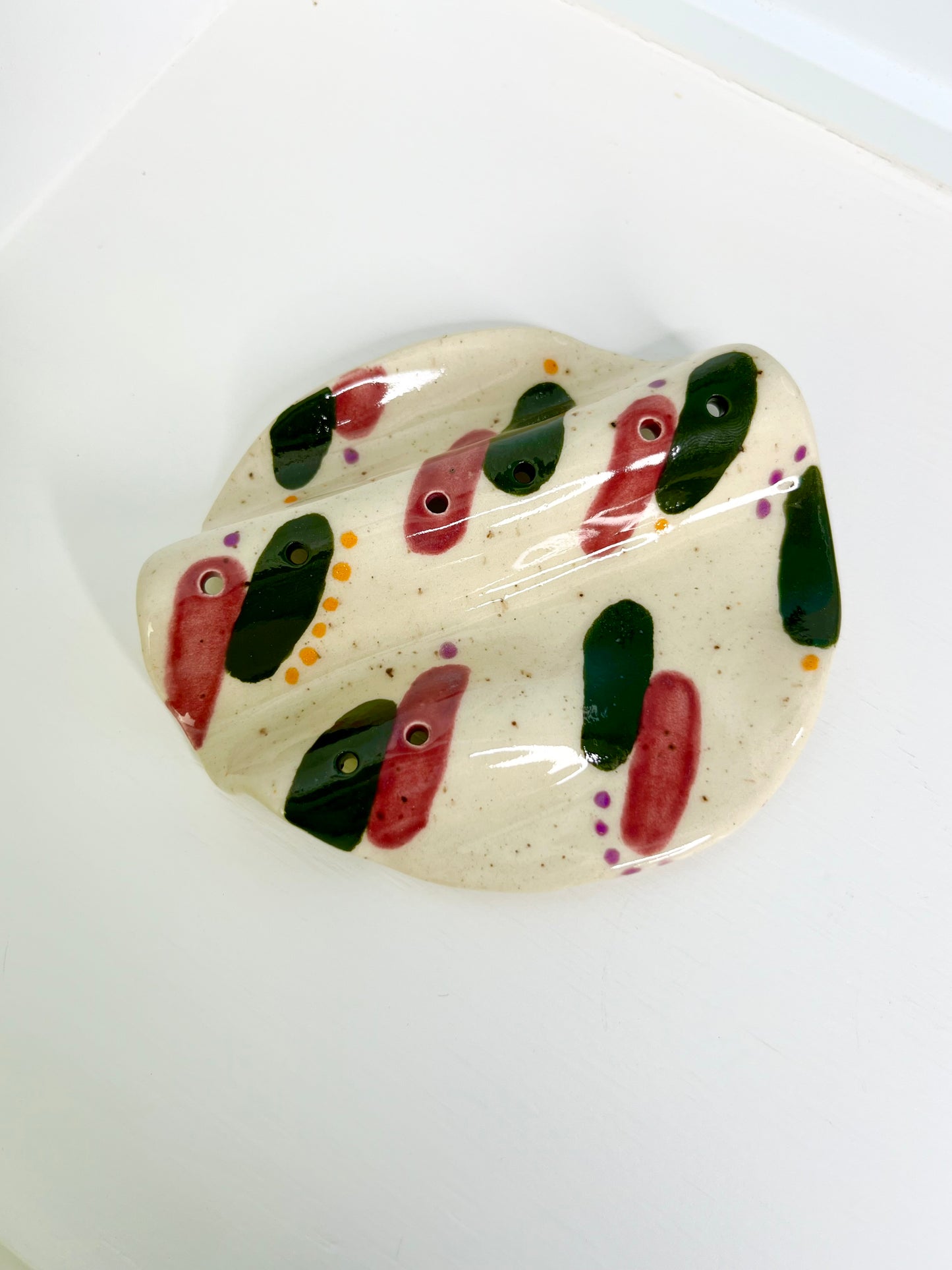 Green and Pink Brush Stroke Wavy Jewelry Tray