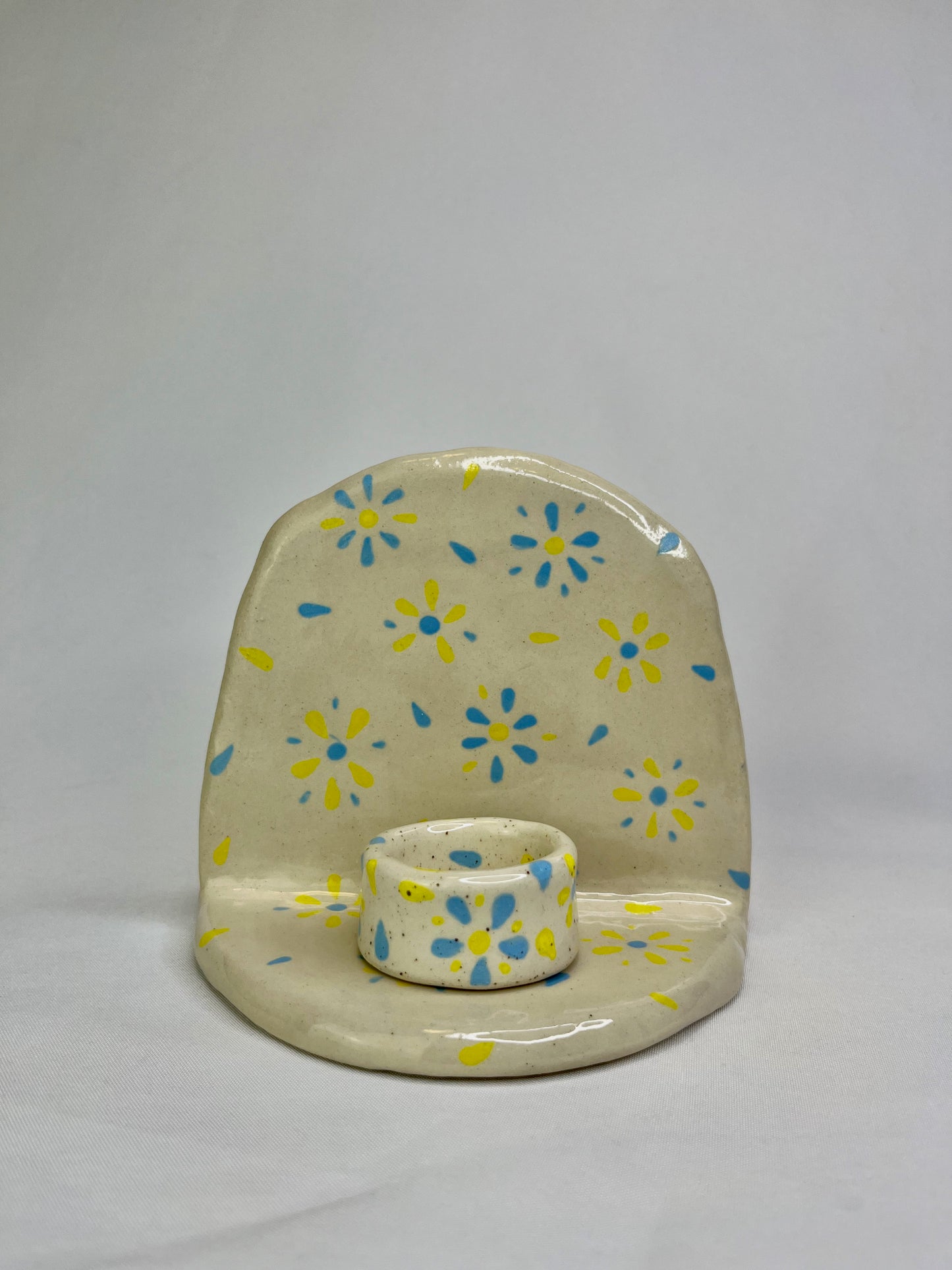 Oval Flowers Jewelry Shelf & Pot