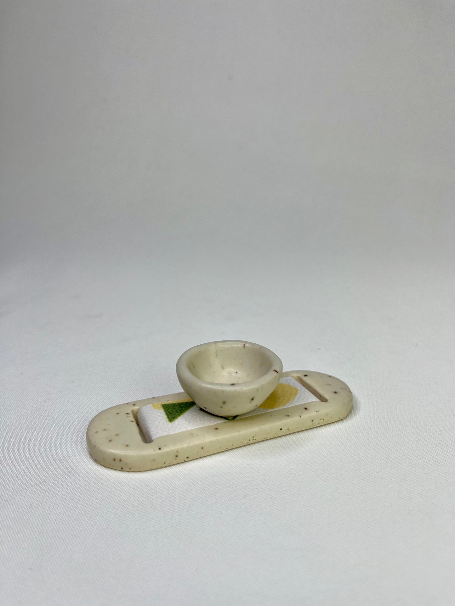 Small Cream Homes Jewelry Tray & Pot