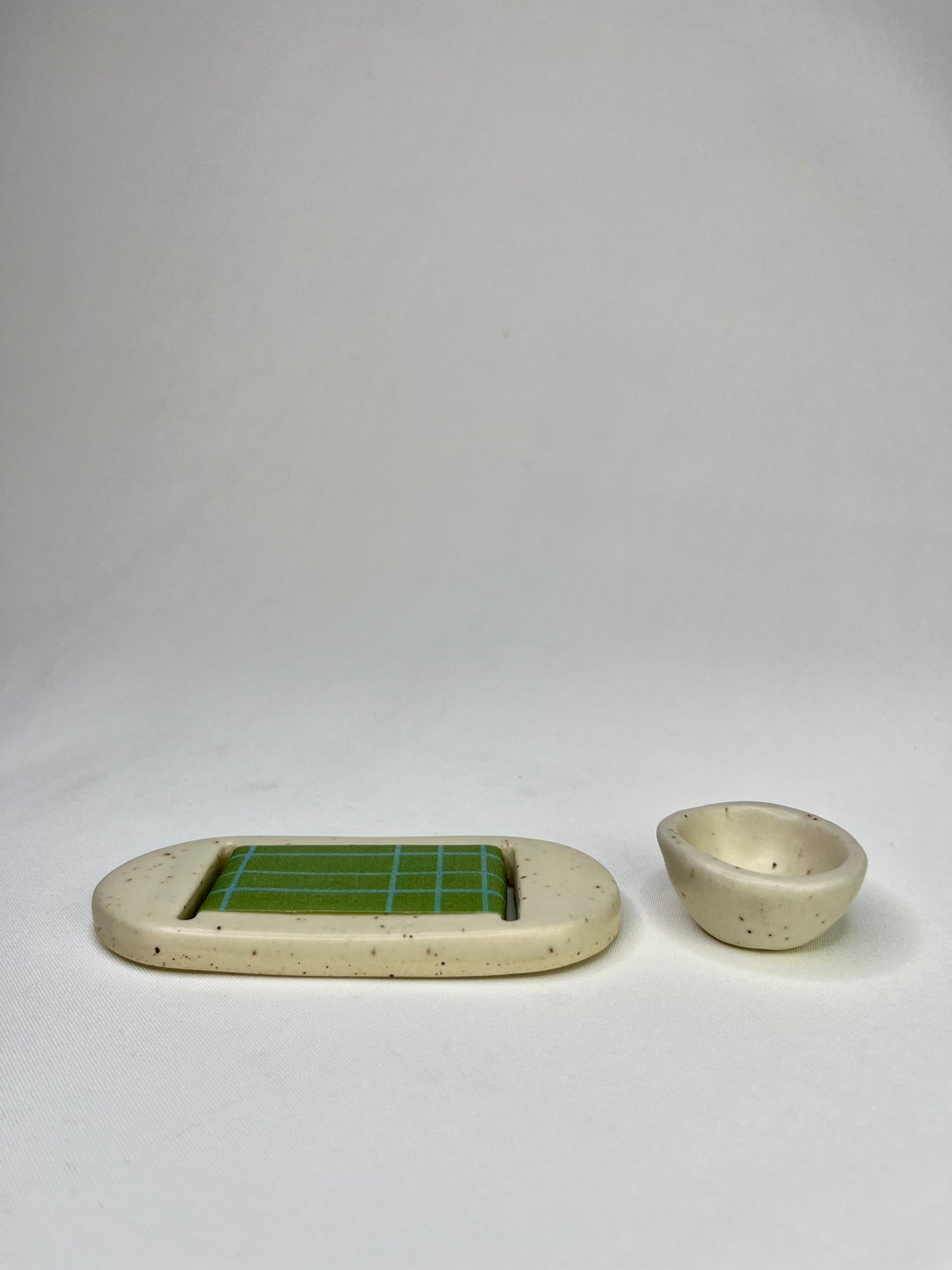 Medium Cream Green Jewelry Tray & Pot