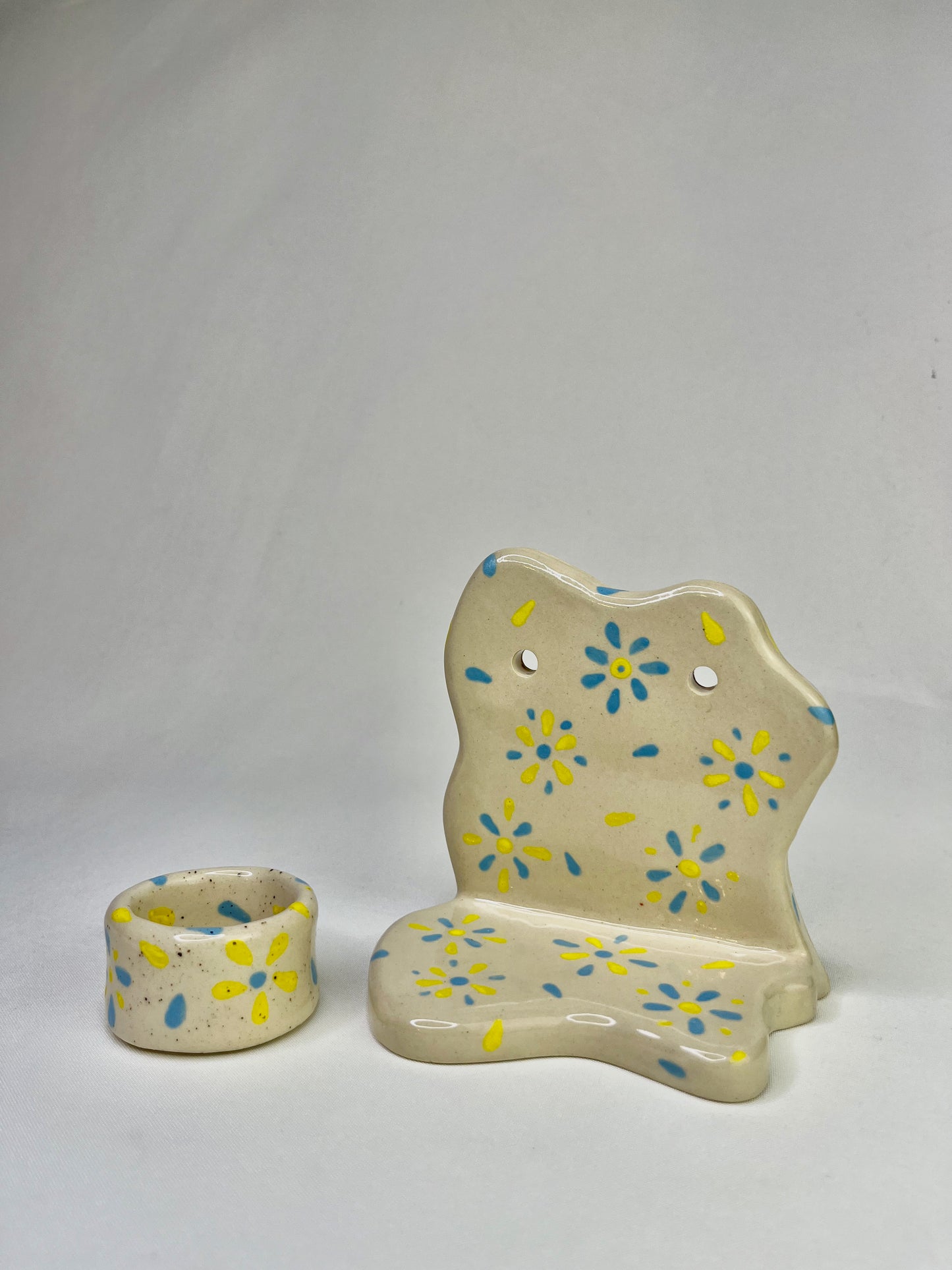 Small flowers Jewelry Shelf & Pot