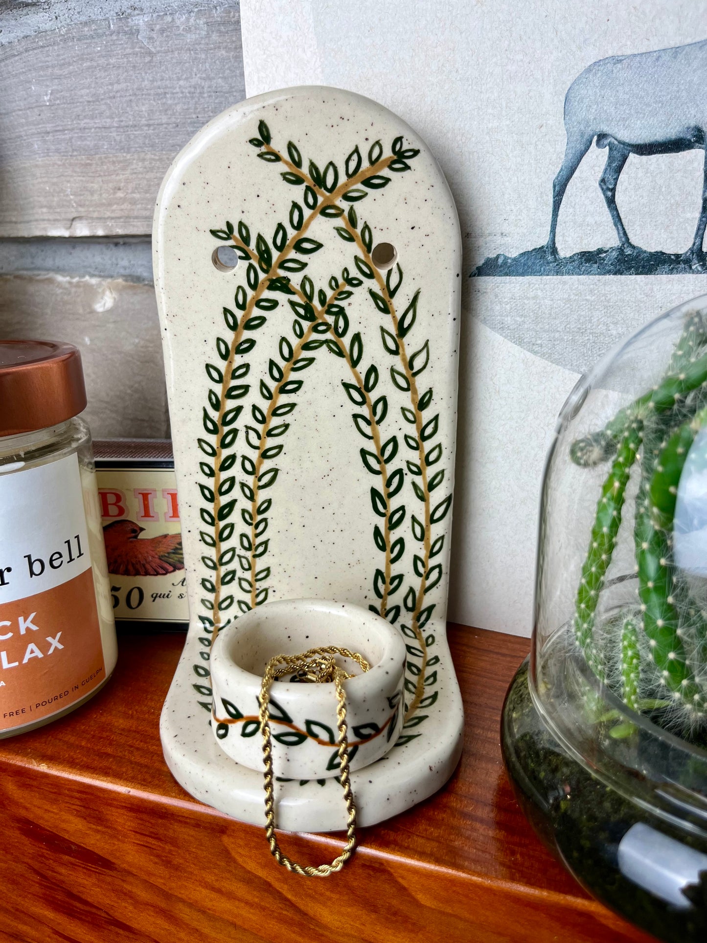 Leaves Shelf & Pot