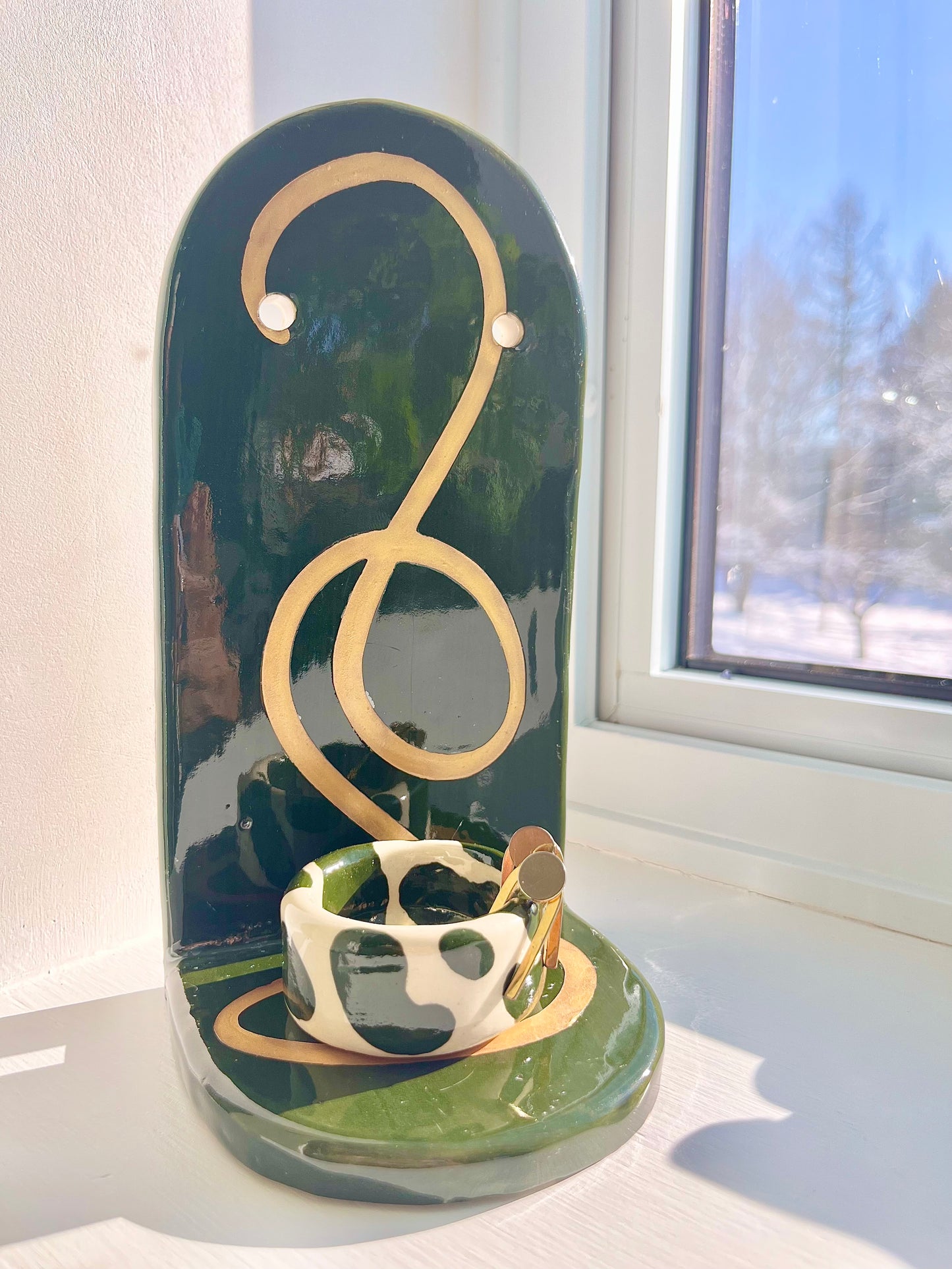 Green & Gold Jewelry Shelf & Pot