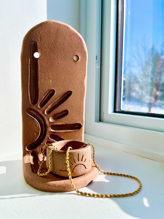 Tall Sunshine Jewelry Shelf & Pot