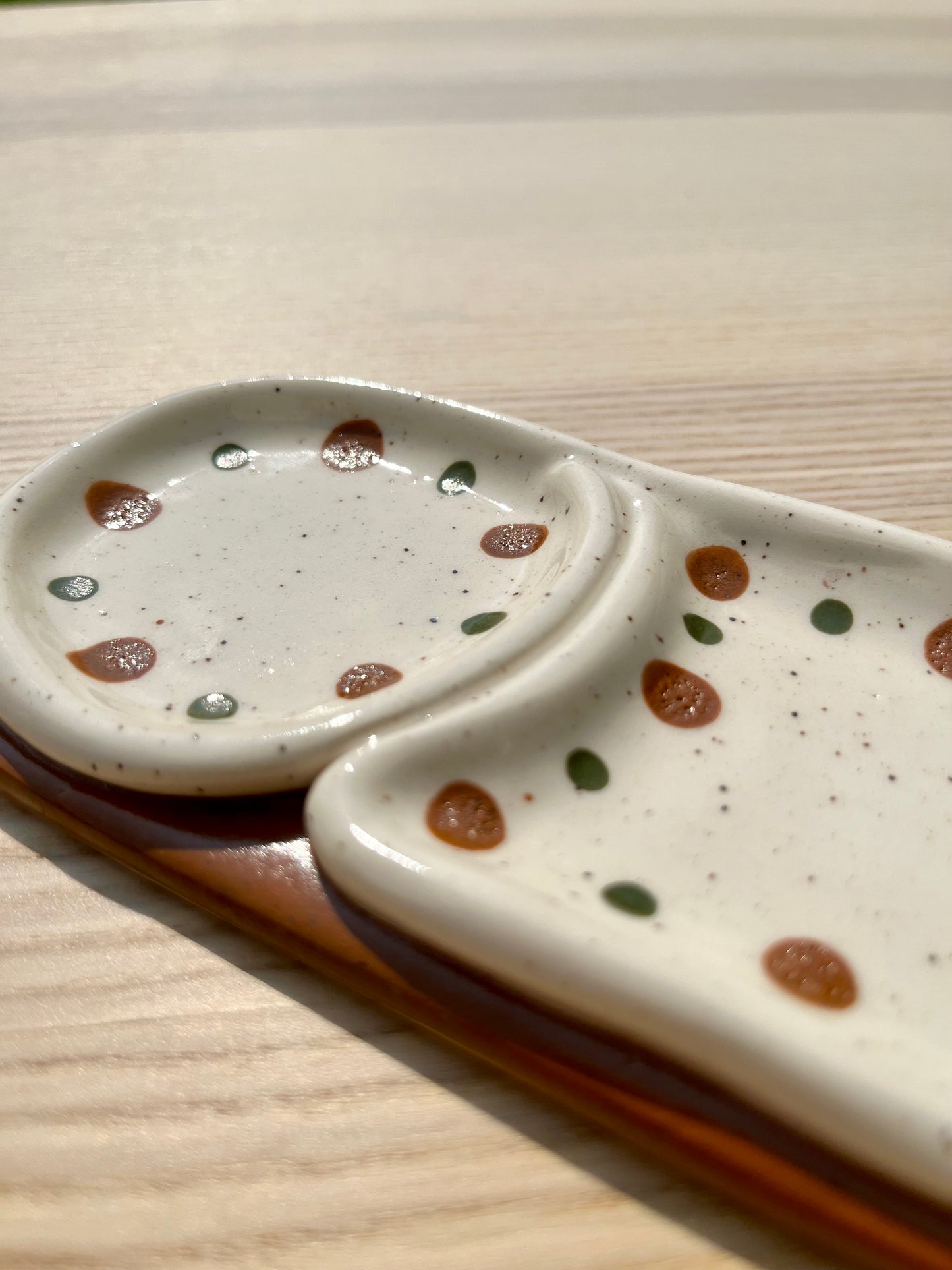 Long Brown & Green Spotted Dish