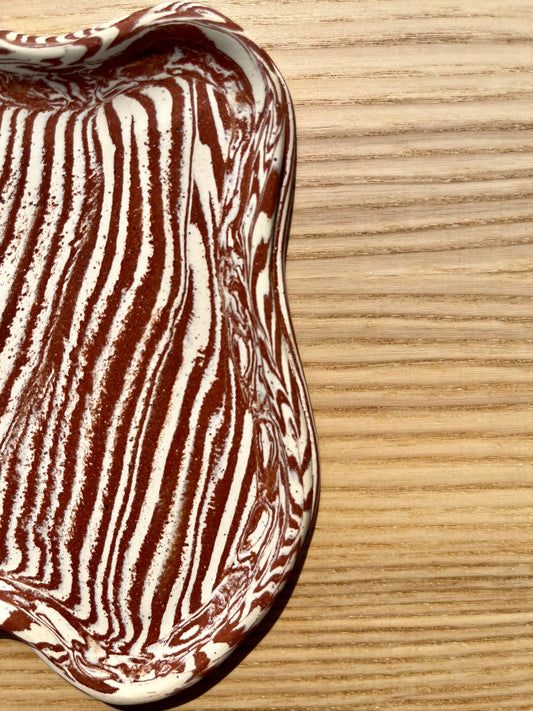 Red & Speckled Marbled Dish