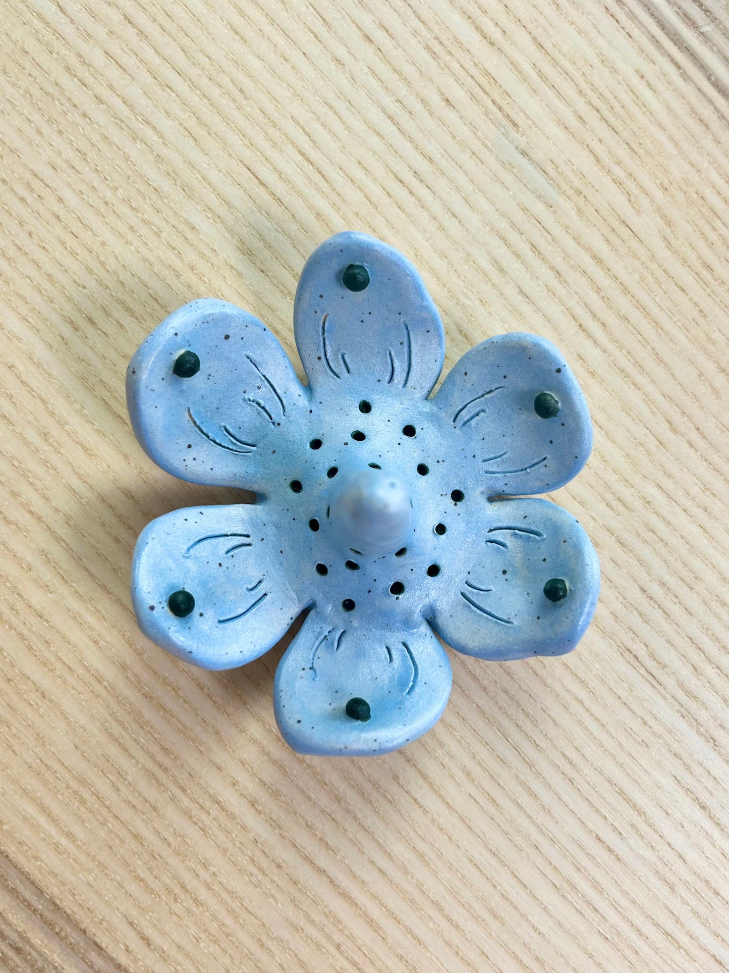Icy Blue & Very Dark Green